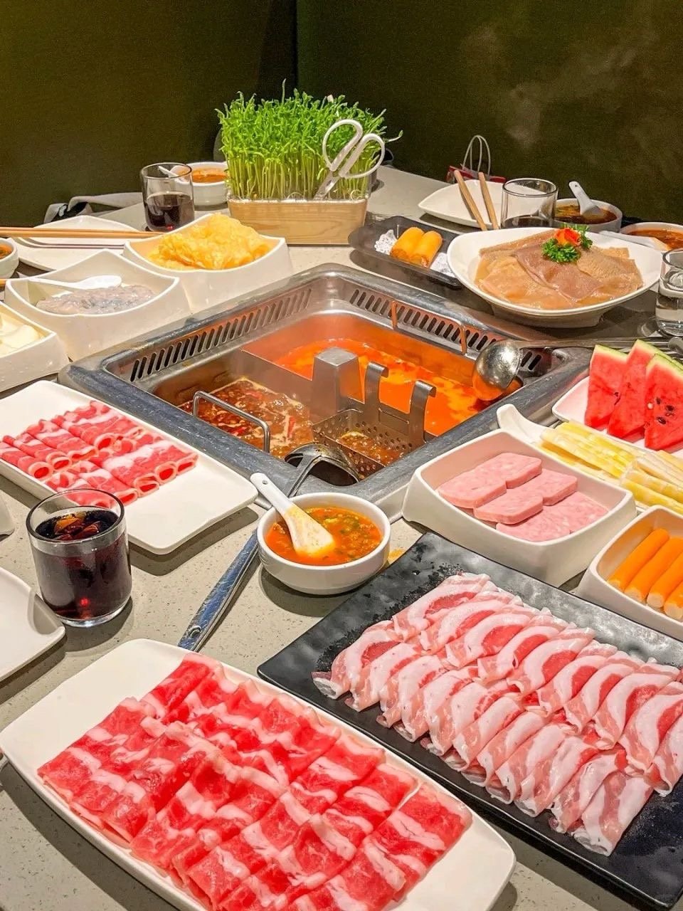 ℍ𝕠𝕥 ℙ𝕠𝕥 🥘˚ ༘上班好辛苦 吃顿火锅 补一补 ​​​