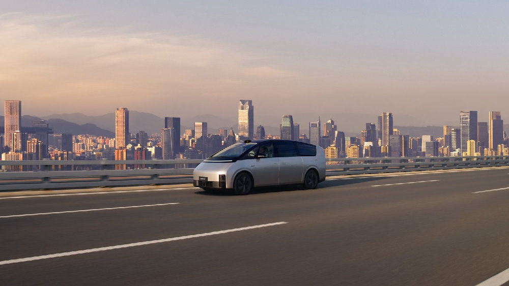 MEGA2024款电动汽车部分召回 理想这个召回的成本也太高了，一万多辆车，都要