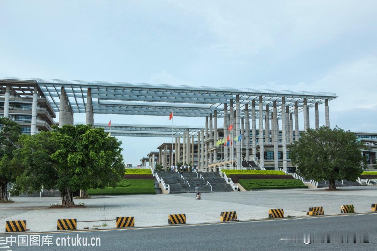 广东工业大学2026新生大数据出炉！7成男生，生源大户竟是粤东粤西

说到广东工