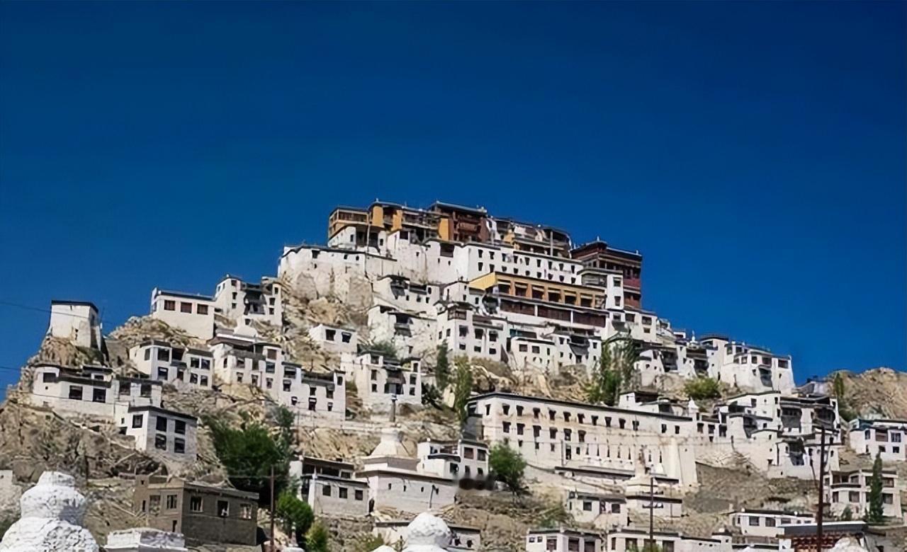 除台湾外又一急需收回的土地，面积超深圳20倍，让印度侵占近百年

麻烦看官老爷们