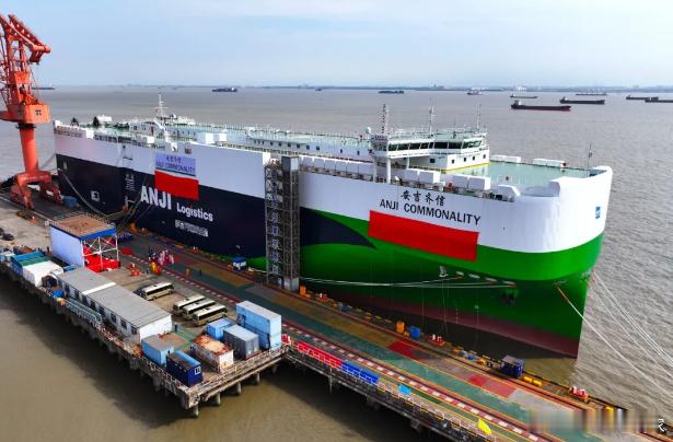 上汽安吉物流第 37 艘自营滚装船交付：7800 车位 LNG 双燃料，将首航欧