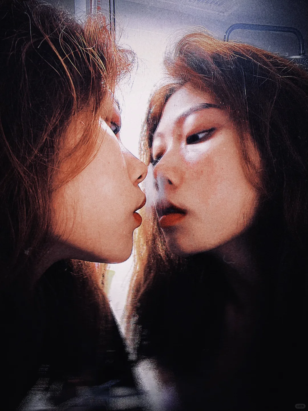 想把自己撕下来一半和自己谈