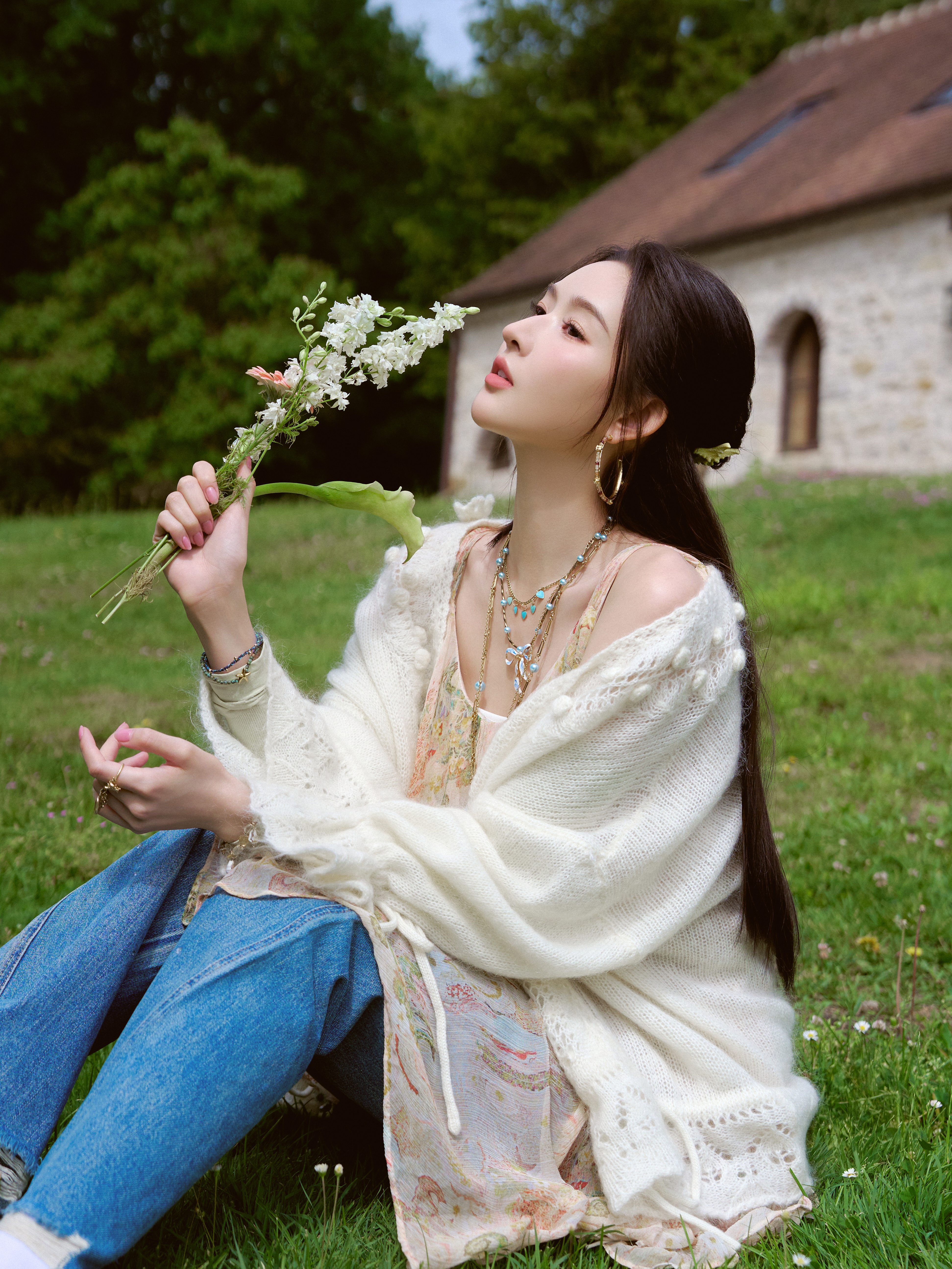 王玉雯（65）自然随性，花香袭人曝王玉雯杨玏曾结婚又离婚 ​​​