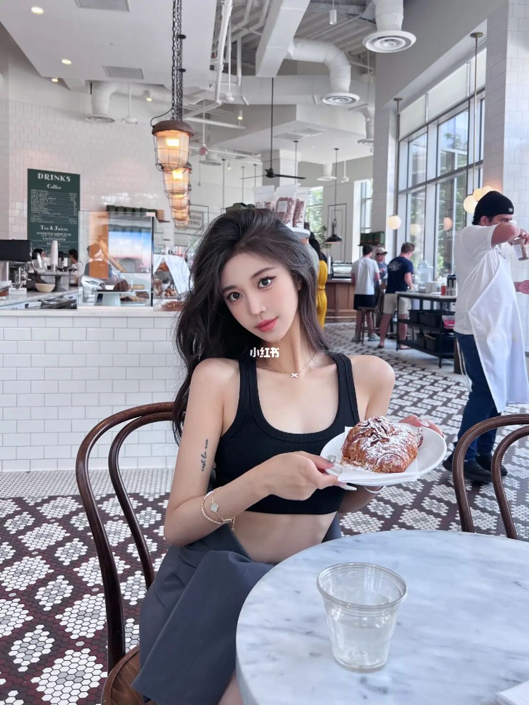 Let's have lunch 🥐