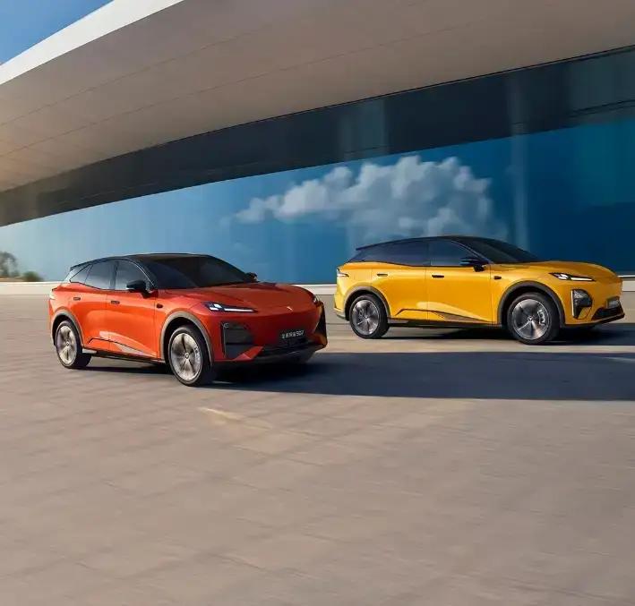 深蓝S07除了具有630长续航的优势，还有岀色的颜值，驾控激情澎湃，科技感和交互