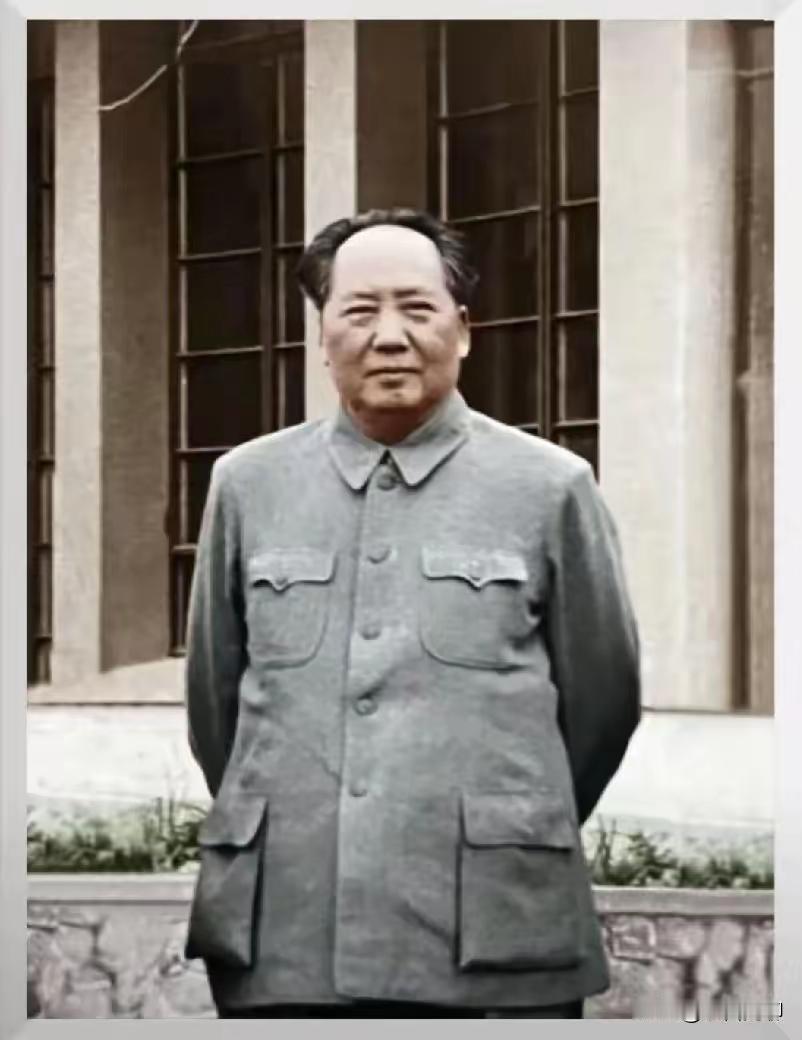 打江山难，守江山更难！盛世从不是凭空而来
 
很多人只懂夸赞如今的国泰民安，却不