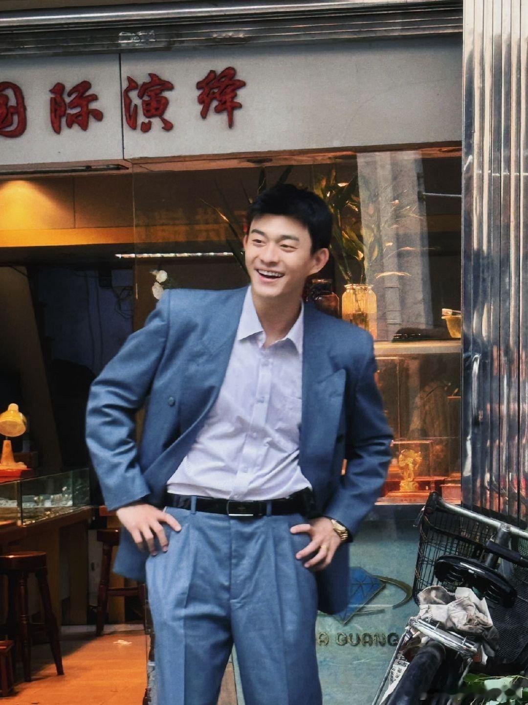 叔叔的侥幸是侄子命换的 别再提什么侥幸了！卢少骅能逃掉，是因为天赐替他挡了那一刀