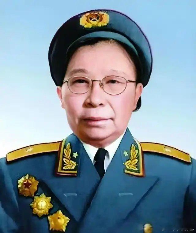 72名开国女将校1955年开国授衔，加上后来晋升，共有72位开国女将校。少将1人