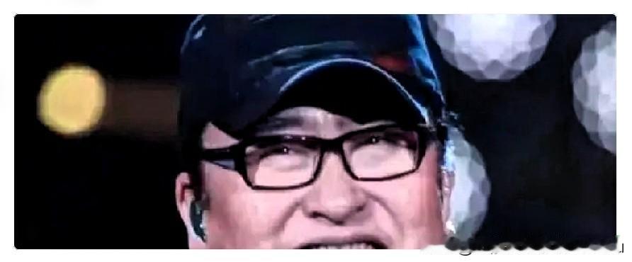 刘欢当年去武汉演出，登台一小时拿十万酬劳，结束后去机场的两百块打车费，却死活要主