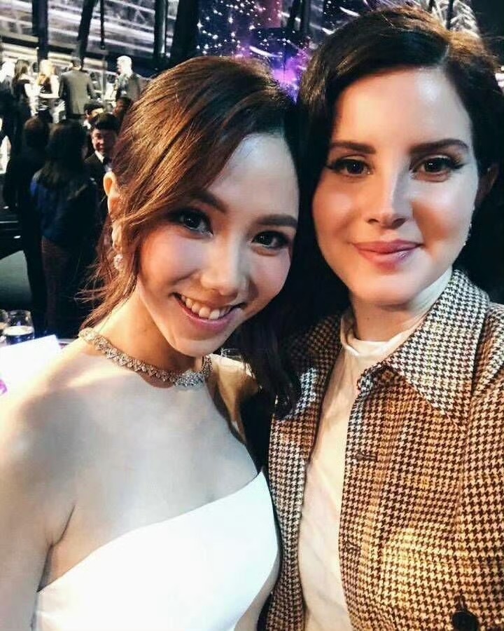 粉丝投稿：有些事很明显，抄袭就是抄袭了，不是打着爱女的旗吗，怎么霉霉专门欺负抄袭