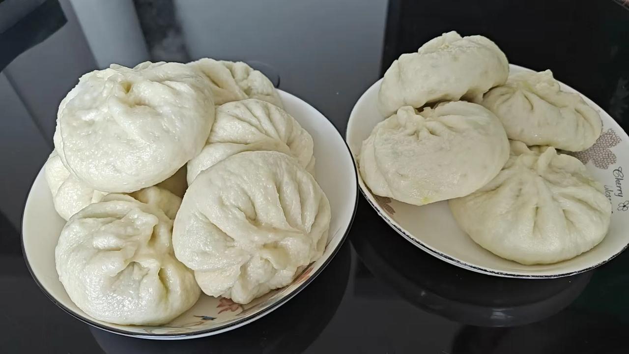 网友粉丝诸君，原谅克非老头子，不能在评论区一一回复您们，跟您们互动。在早刘妈妈得