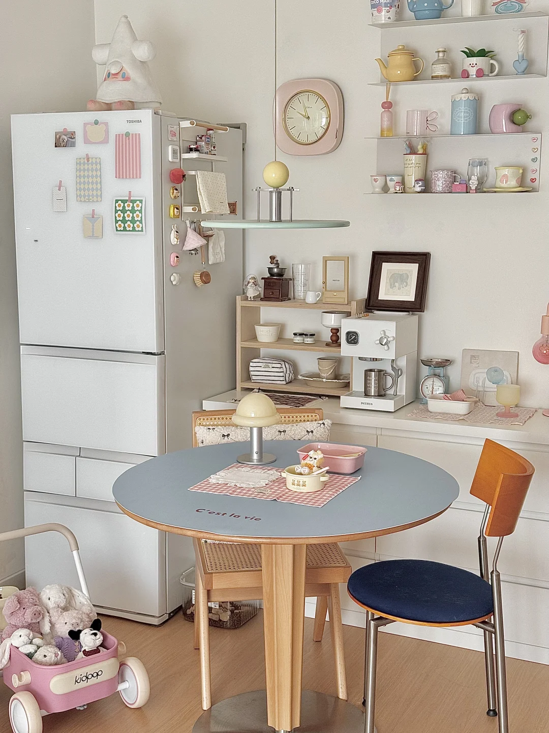 ⋆ 🧊౨ৎ˚🥣⟡.•谁和我一样！偏爱低饱和奶蓝