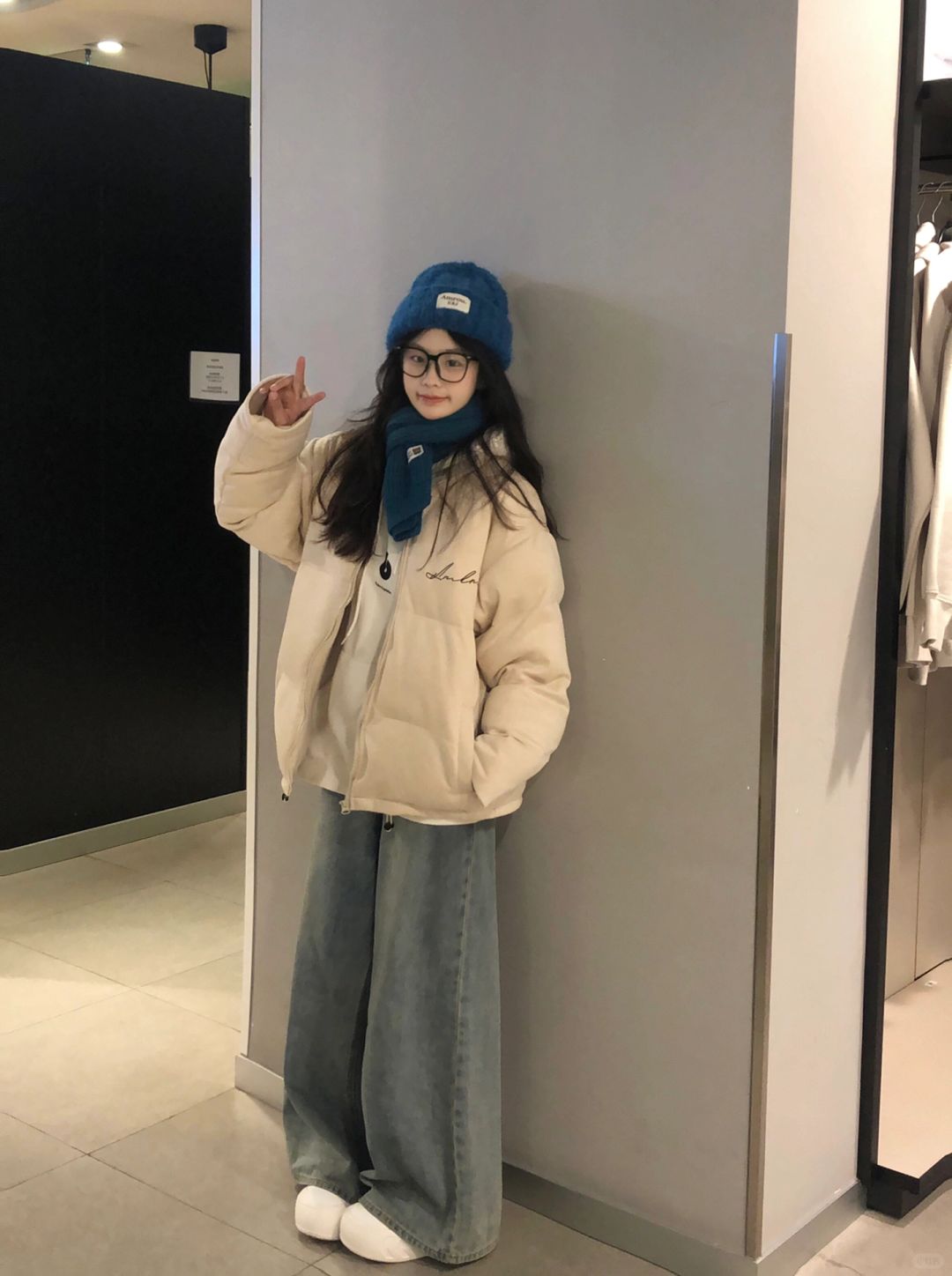 杏色棉服➕卫衣叠穿好好看！🔒住啦！！