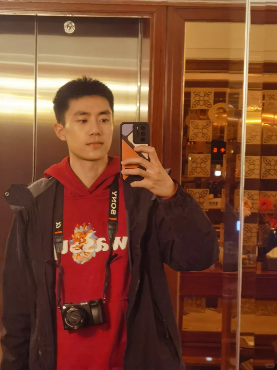 今天继续假装男大