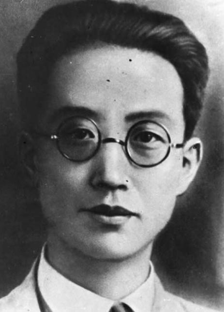 1955年，我党对叛徒进行彻查，发现护送瞿秋白的周月林被俘后，却平安无事，就怀疑