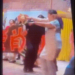 中午好，吃饭饭喽 