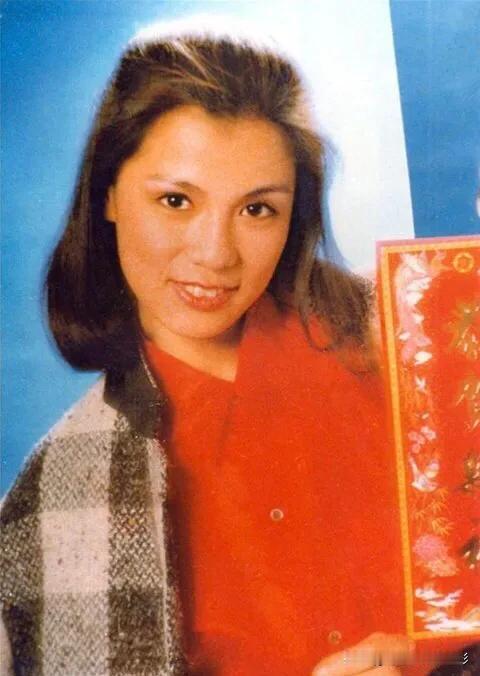 人生何其短，要笑得格外甜🌼