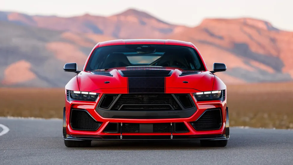 谢尔比基于福特Mustang Dark Horse打造的性能机器——Super 