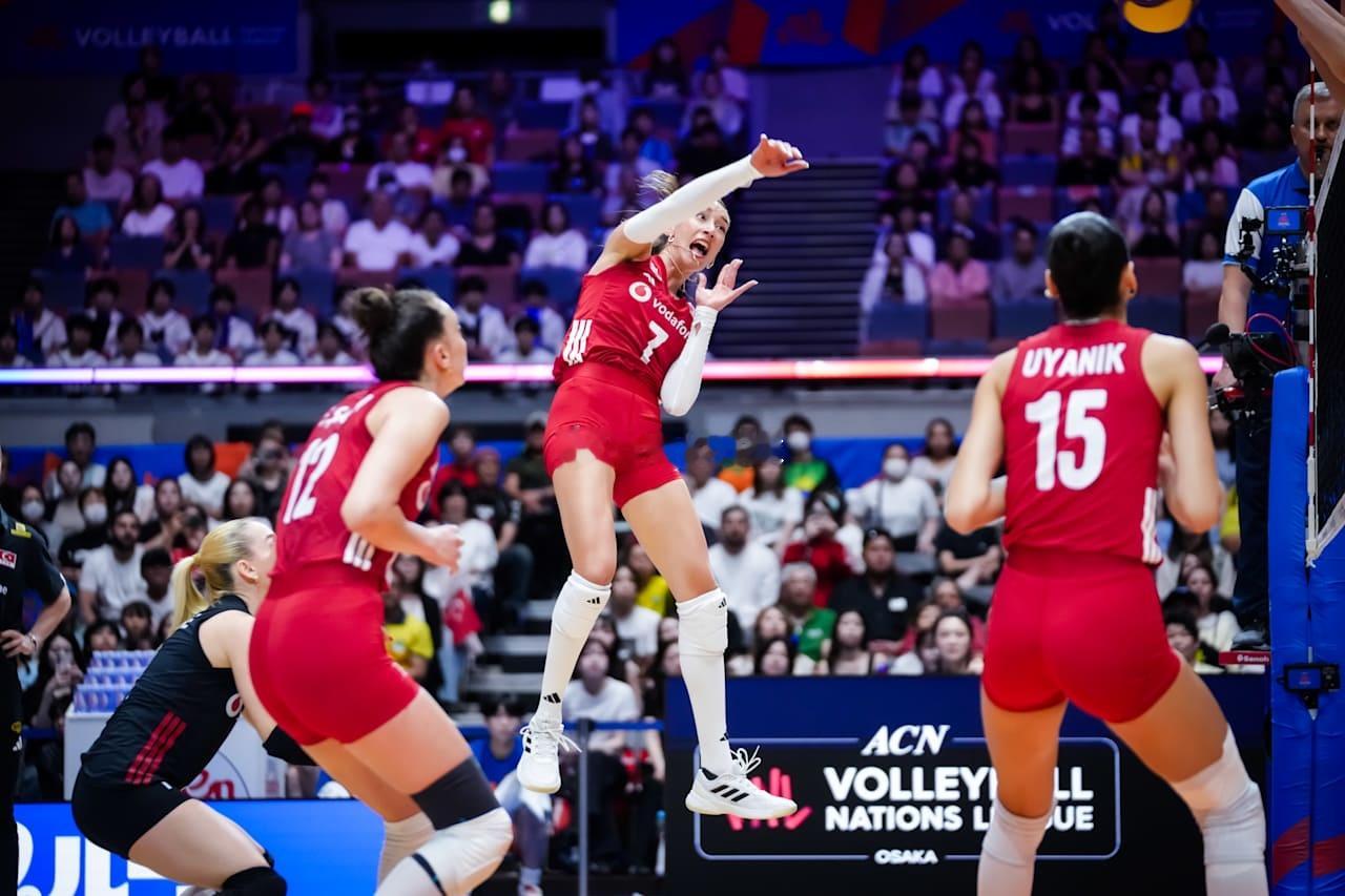 2026年世界女排联赛日本大阪站美国女排vs土耳其女排第三局：27-29大比分：