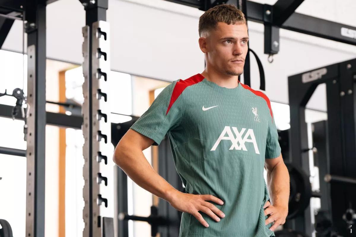 利物浦 斯洛特透露，维尔茨最近踢得好了，主要原因是进行了增重，并在健身房进行了更