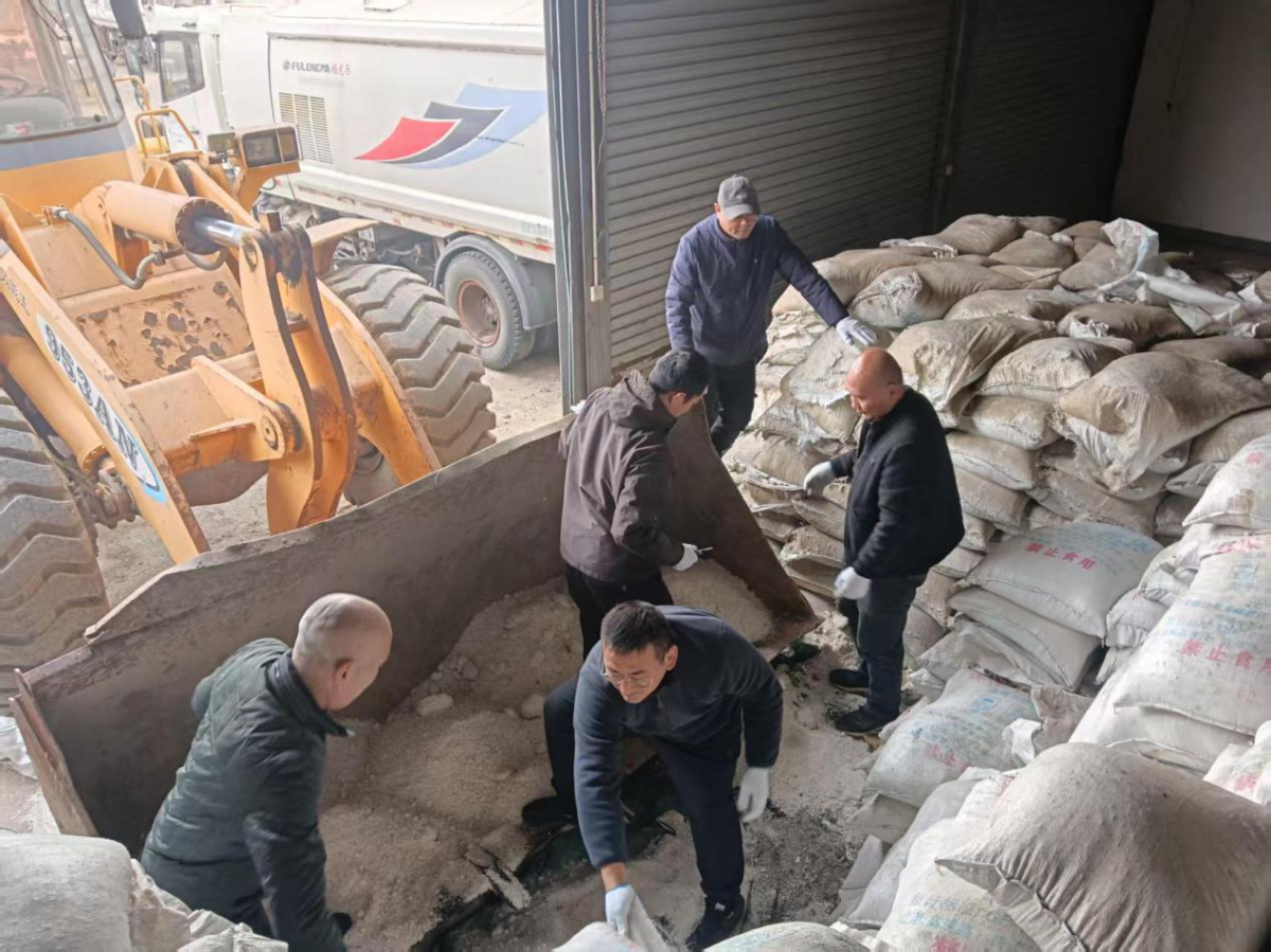 未雨绸缪积极备战！漯河城管全面做好筹备工作 确保迅速应对冰雪天