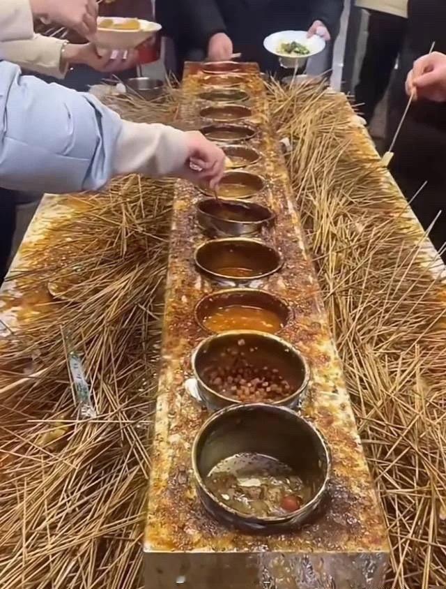 看签子的数量，老板今天赚大发了  