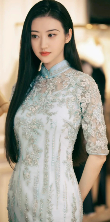 娱圈颜控局 不管早期还是现在，眼光错过，人没丑过景甜 颜值 谁看了不要说一句人间