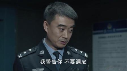 #警方回应67岁老人做工讨薪遭殴打#估计后续:道歉和解、赔偿慰问、开除临时工。 