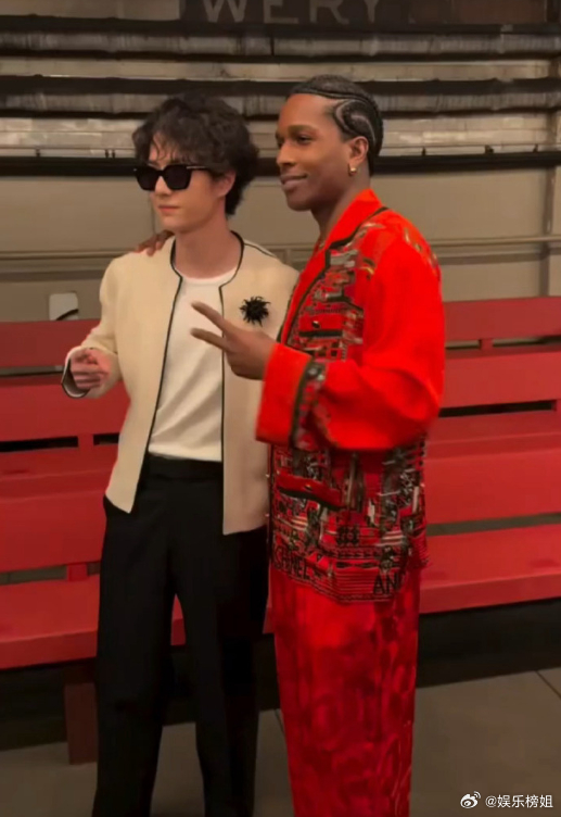 王一博追星运恭喜王一博成功追星偶像ASAP Rocky，也是喜欢了近10年的偶像