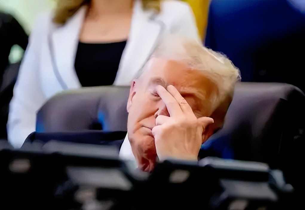 钱再多有什么用？身价525亿、私人波音757随便飞、海湖庄园上百间奢华房间随便住