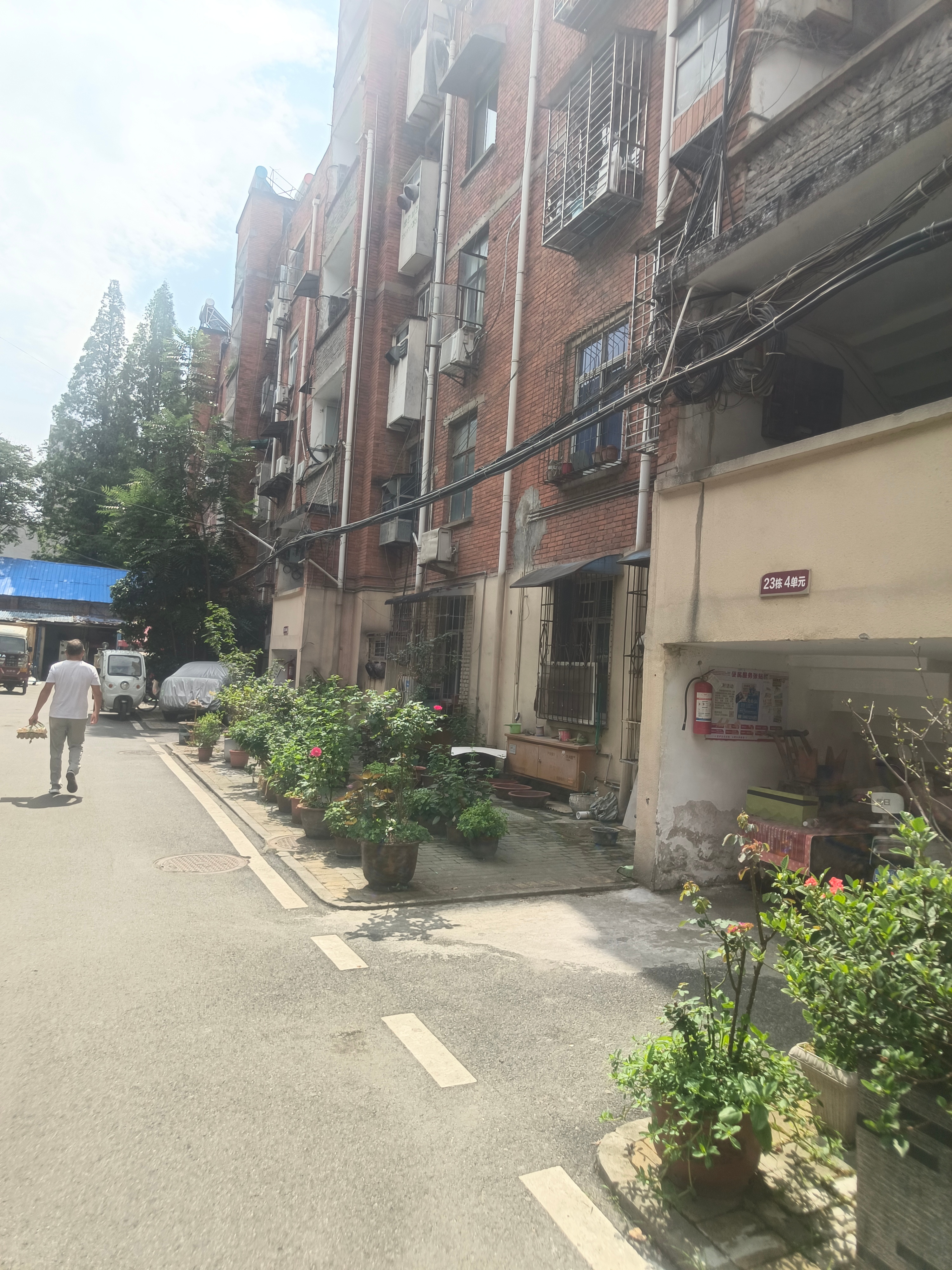 哪里都有红房子记忆，极大的正能量 
