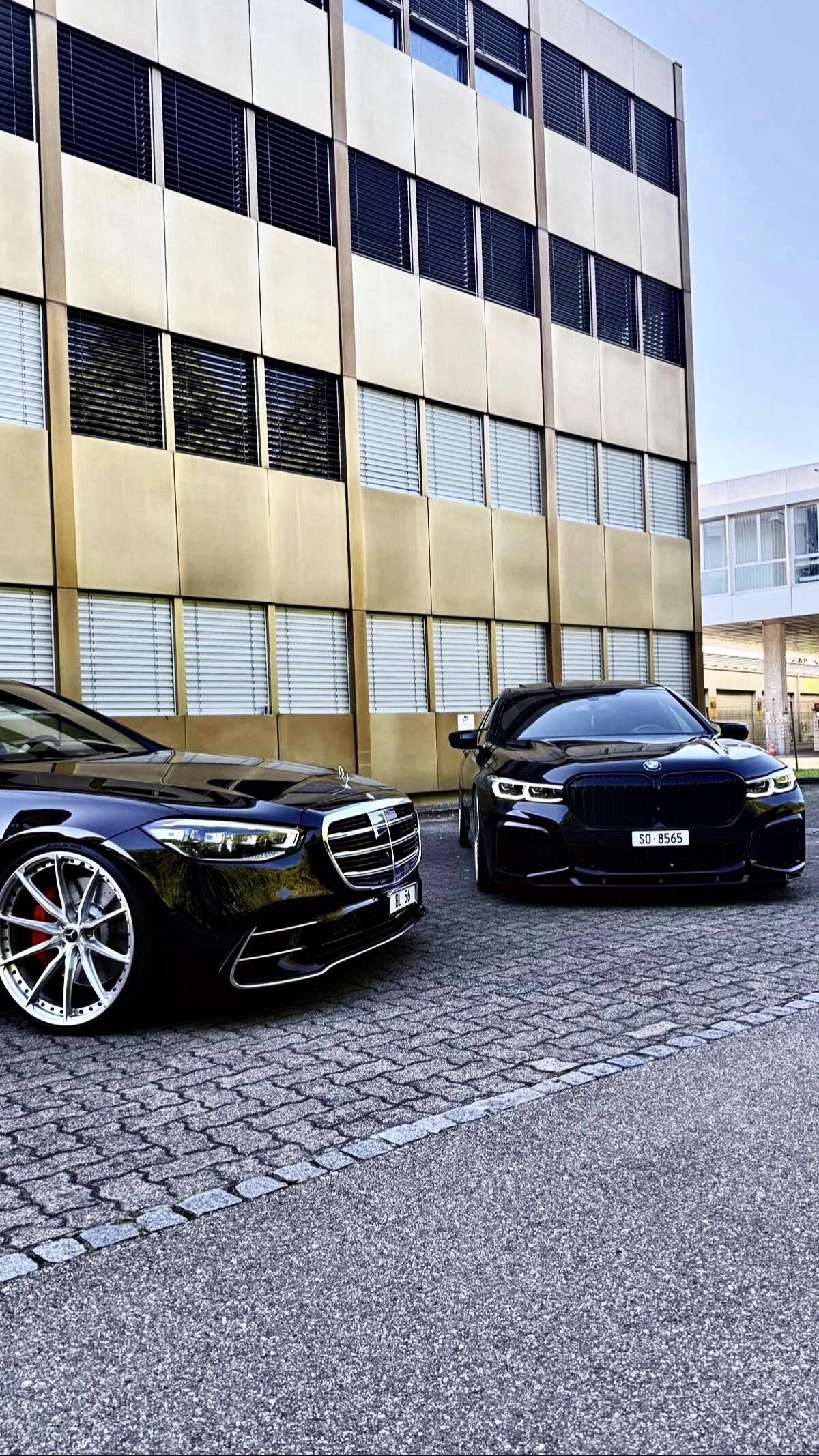 W223 奔驰S级&G12 宝马7系，你会怎么选？