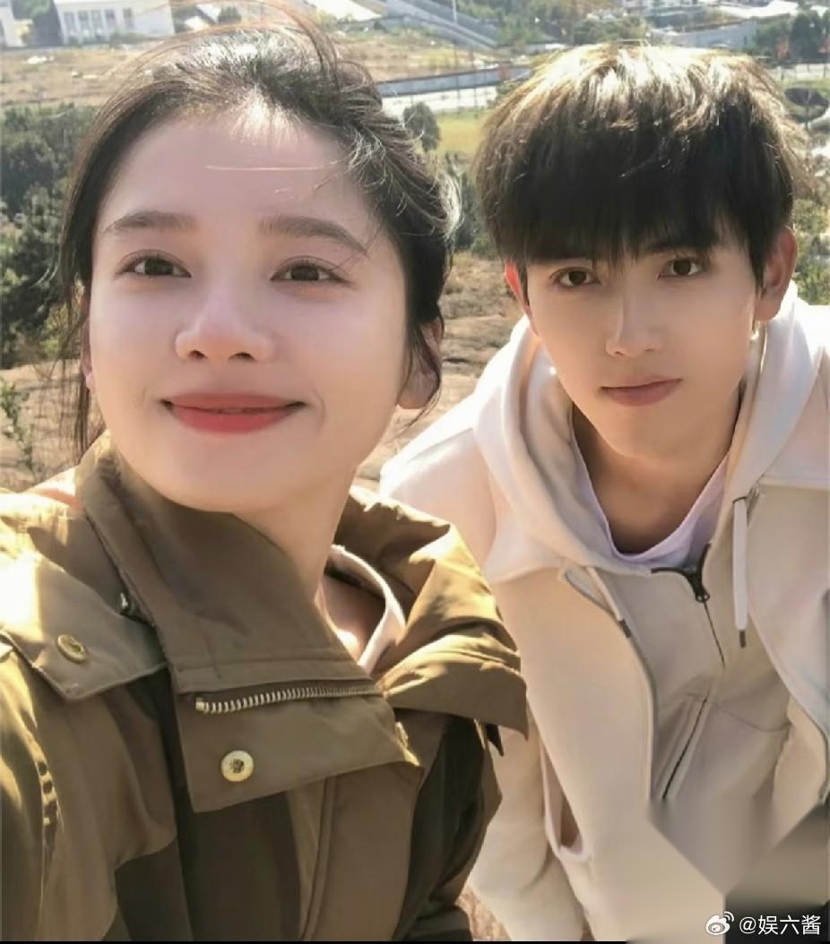 发现张婧仪搭档的男演员，脸都比她小… 很奇怪！张婧仪不是小脸类型的，五官也比较大