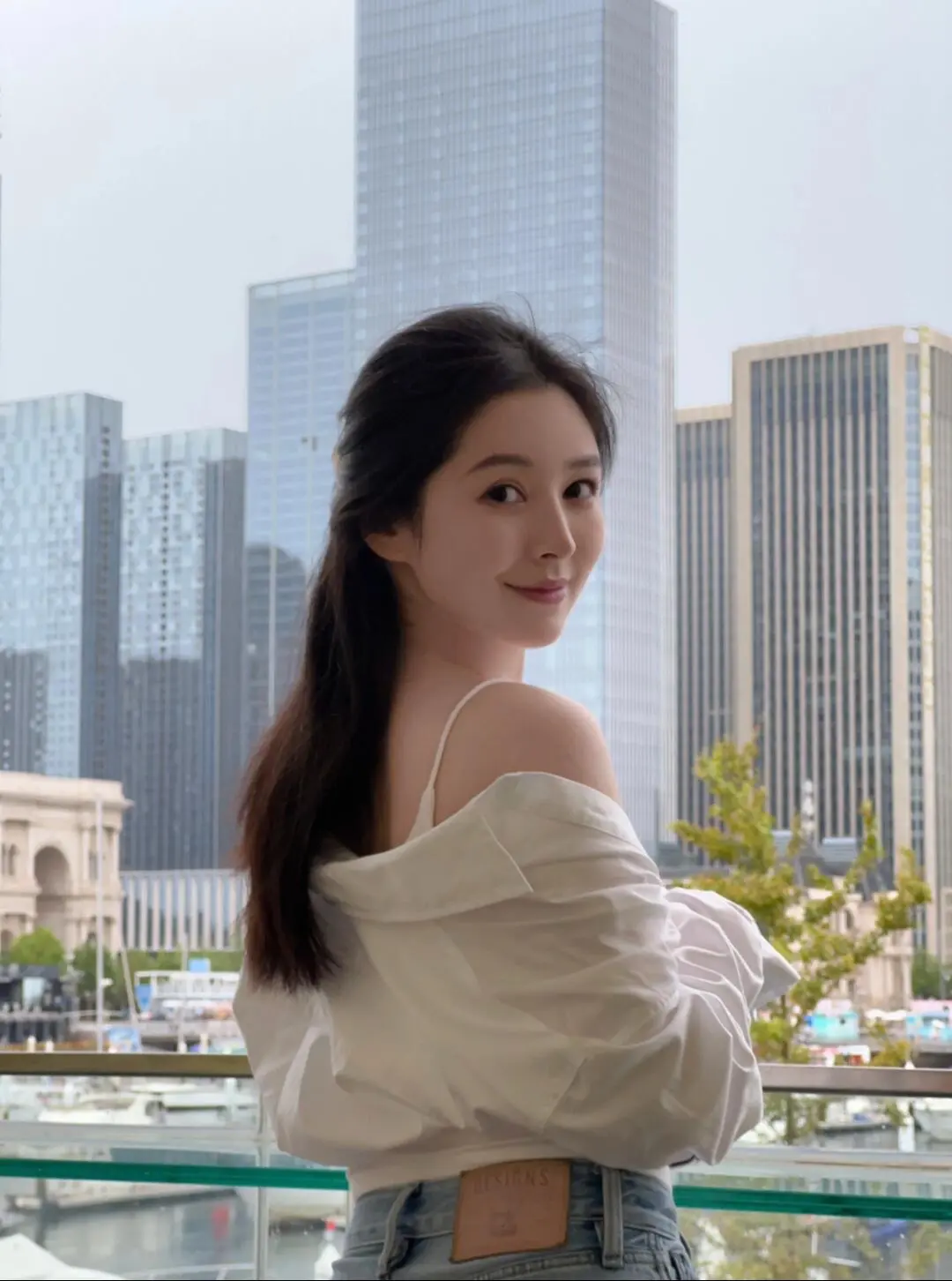 谋爱如乞 永远别在离别信的结尾加上一句我爱你