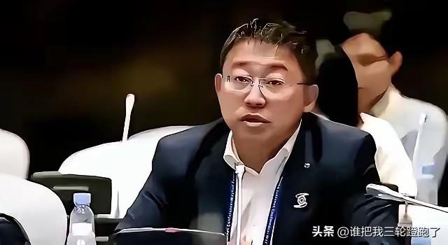 他们真正怕的是中国赢！

沈逸点破：精英们把子女和存款都押在美国，一旦中国科技追