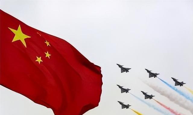 美国打伊朗，只有以色列肯真下场，要是换打中国，估计美国一嗓子能喊来不下 30 个