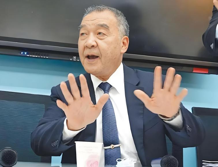 你要打多久我就陪多久！只要大陆战机敢越线，台军就开第1枪击落。

很多人听到这些