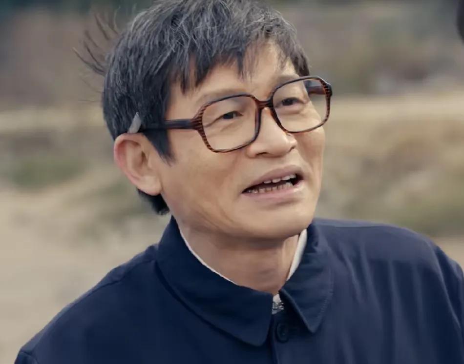 演完一个大反派就奖励自己一个好角色吗？余皑磊现在也走这条路了，犹记得前段时间的爆