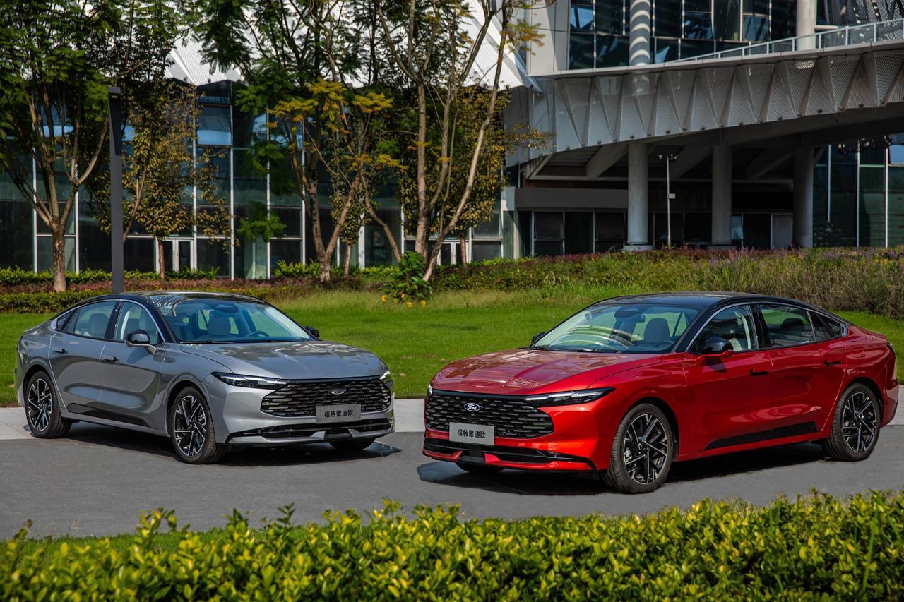 条友这一周 新款福特蒙迪欧，时尚双色搭配，尽显都市风采！