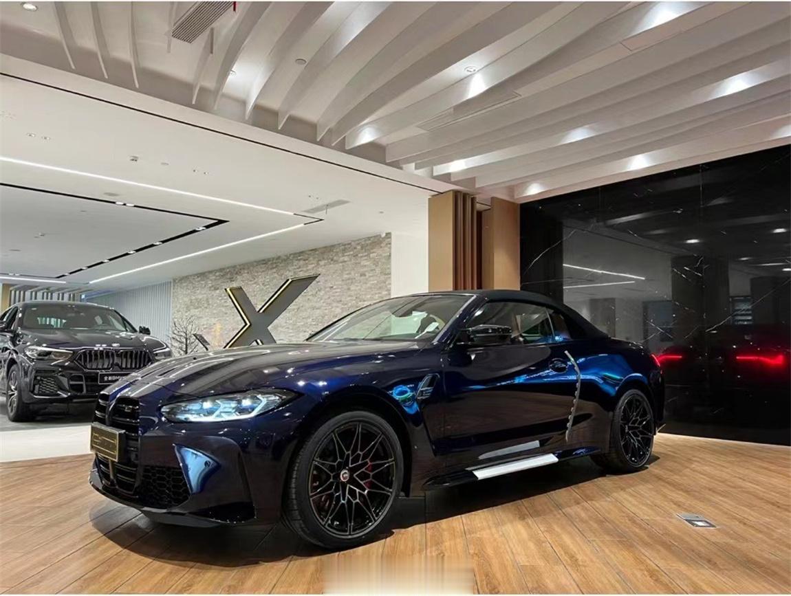 宝马 M4 敞篷 M xDrive 雷霆版现金优惠10万块，90多万提走[彩虹屁