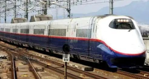 中日技术谈判像一场慢速拔河，日本把轴承、光刻胶、减速器攥得死紧，我国用高铁轴承、