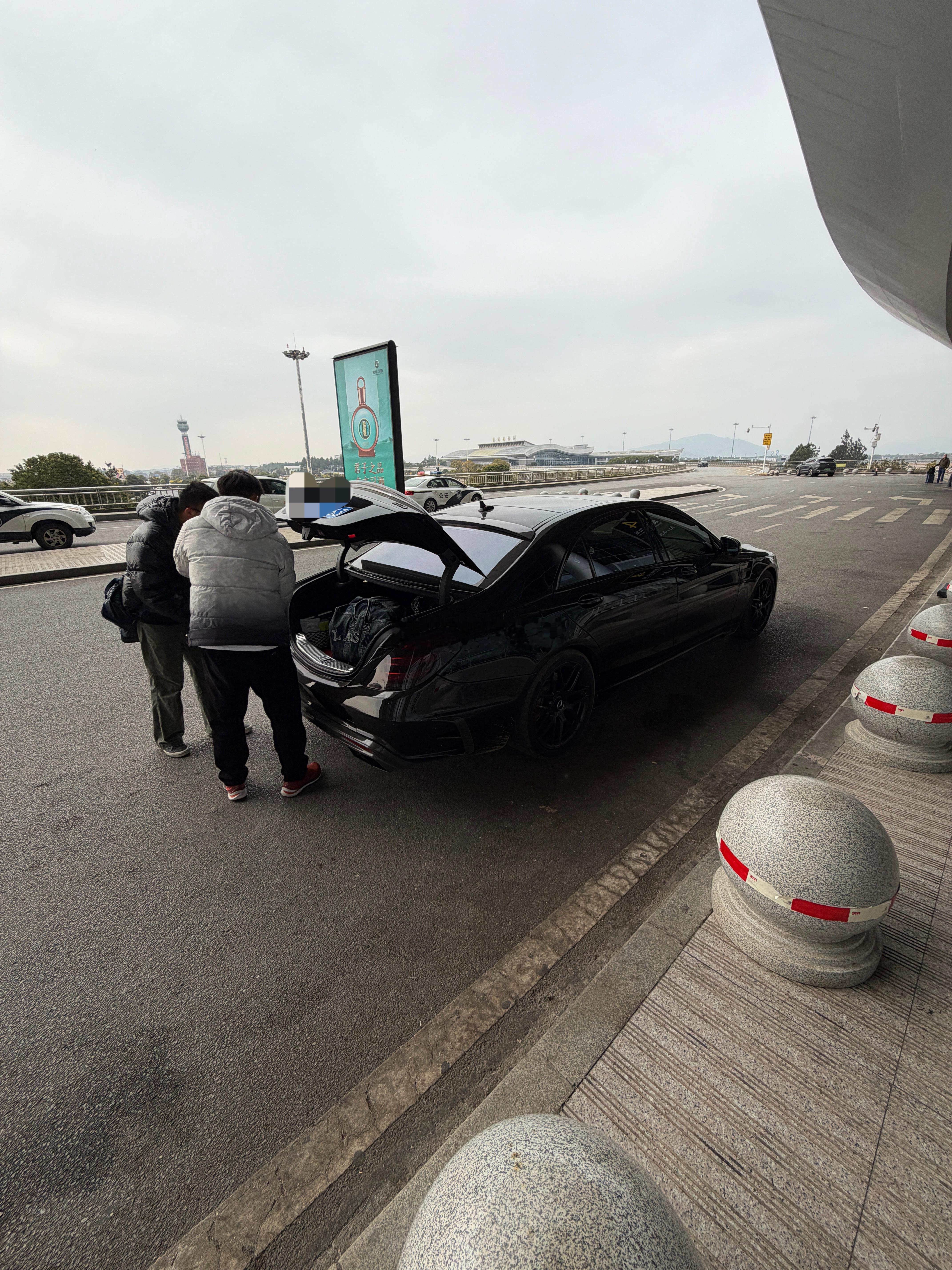 印象中上次来江西，还是20多年前陪老爸坐绿皮火车来南昌看地皮。记得火车餐厅饭菜很