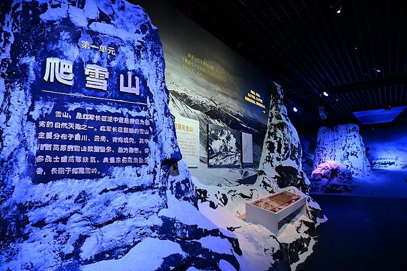 前阵子跟着单位的红色寻访团走了3个长征沿线的县域，最大的感受是之前很多藏在深山里