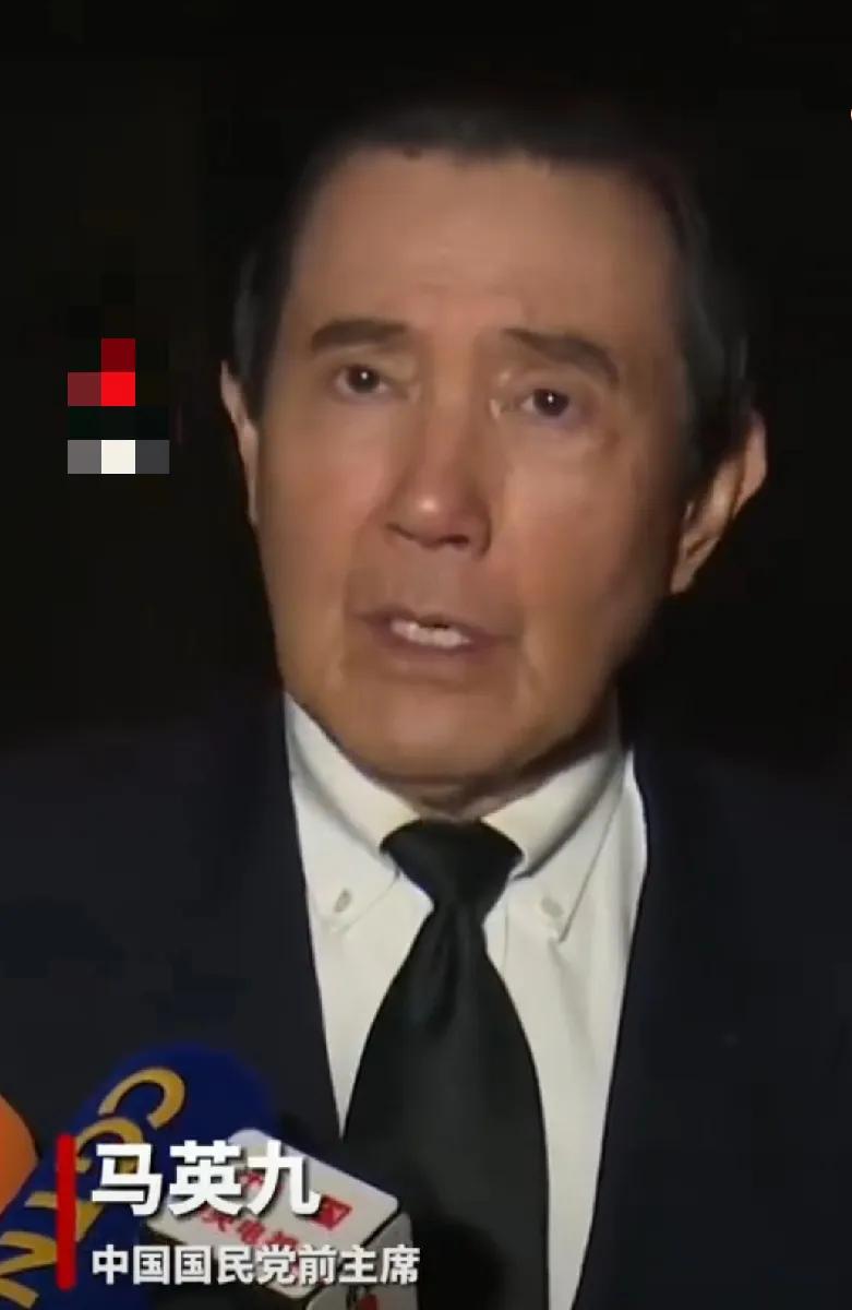 马英九参观731罪证陈列馆落泪，台青们表情凝重，国家“情感认同”从脸上得到淋漓尽