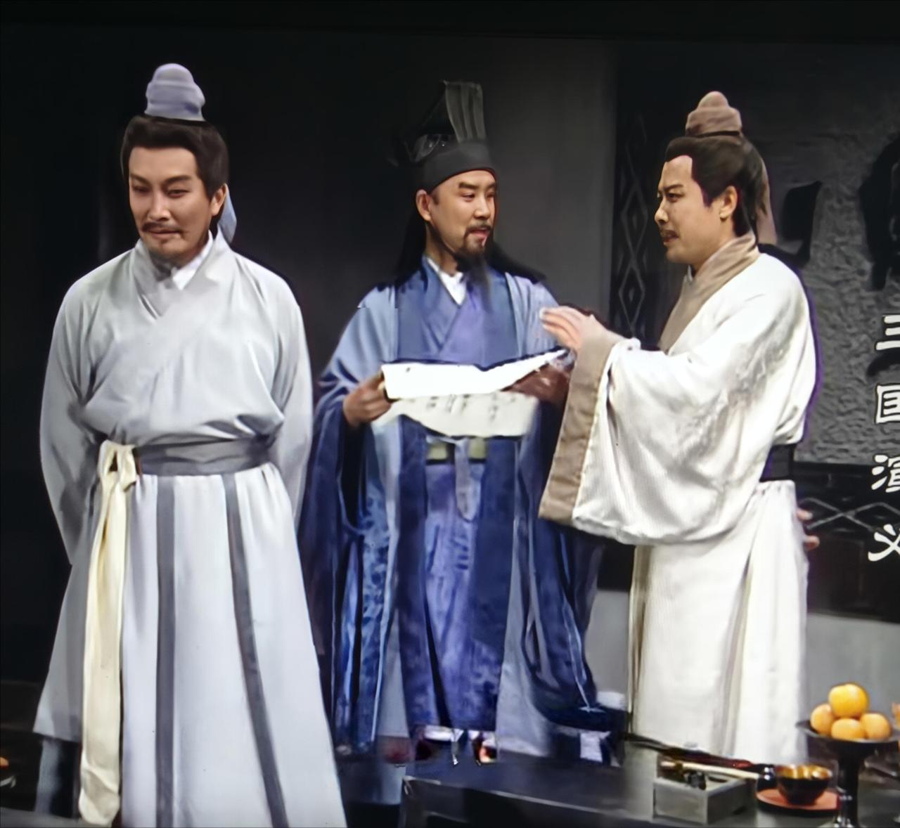 分享一下今日感悟再看一遍鲍国安唐国强版的《三国演义》，感觉每一位角色都有精彩表演