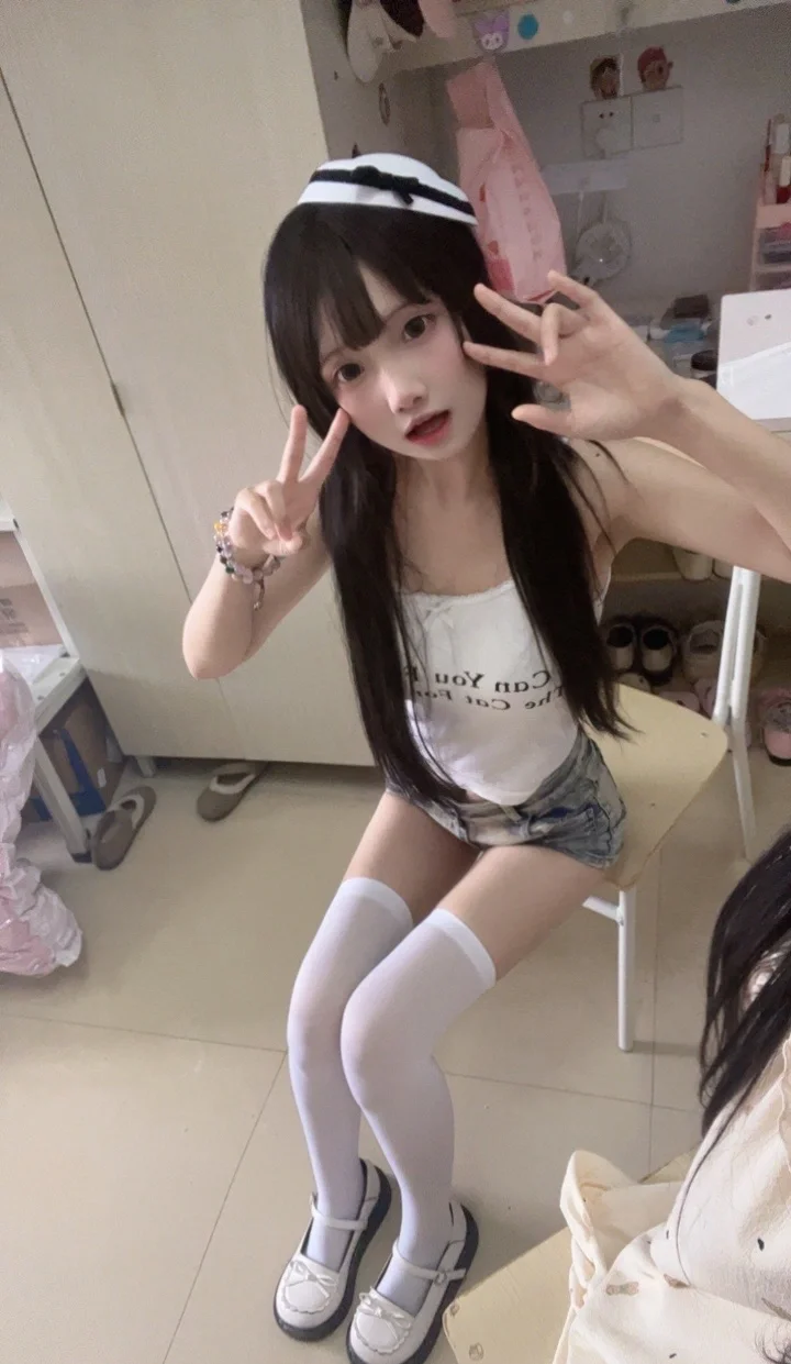 一定要说理想型的话 我喜欢能让我笑的人