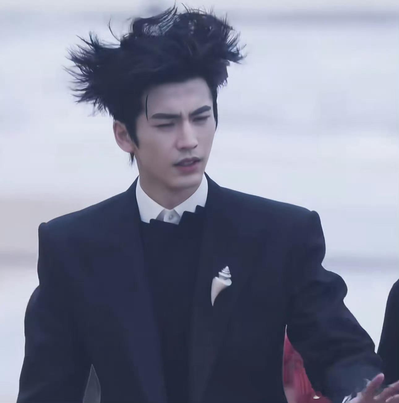 笑不活了牛牛 ​​​