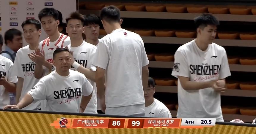 第三，我们来咯~~同样也恭喜广州队进入季后赛广州男篮vs深圳男篮