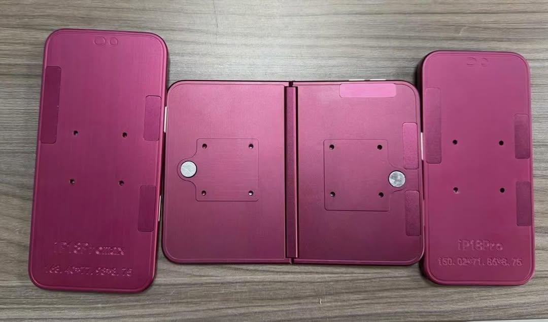 网友投稿：iPhone Fold与 iPhone 18 Pro手机模具 