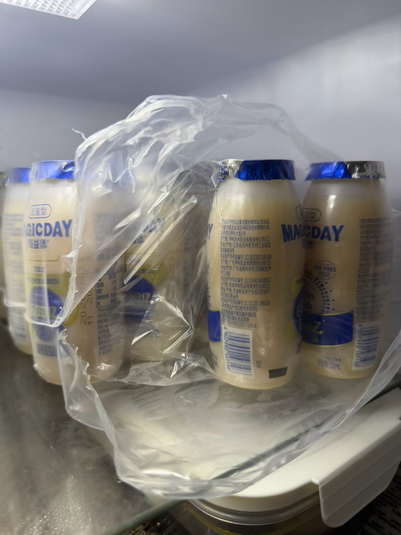 超好喝的乳酸菌！！！一次能喝一排 